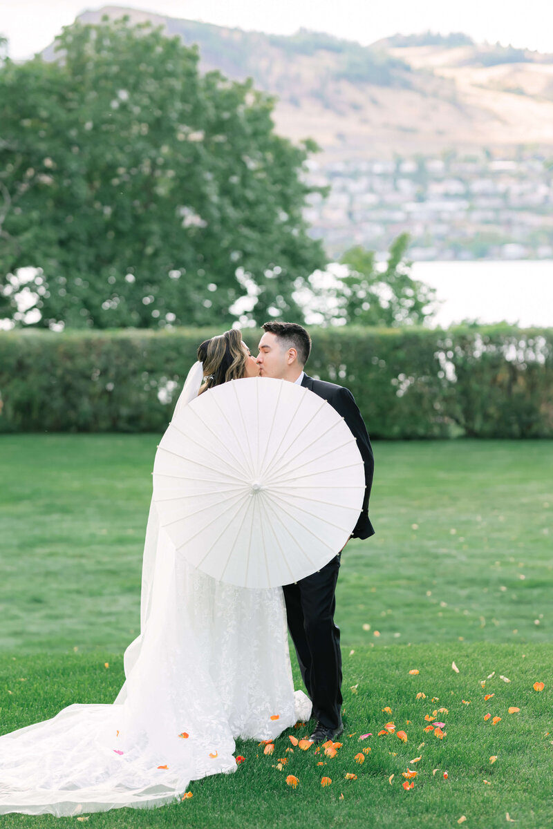 Okanagan-wedding-photographer-videographer (74)