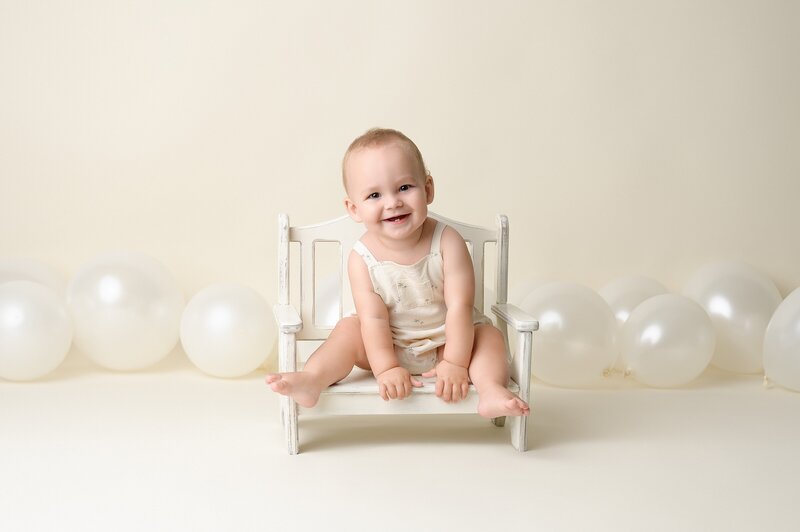 Professional newborn photography studio located in West Palm Beach, FL