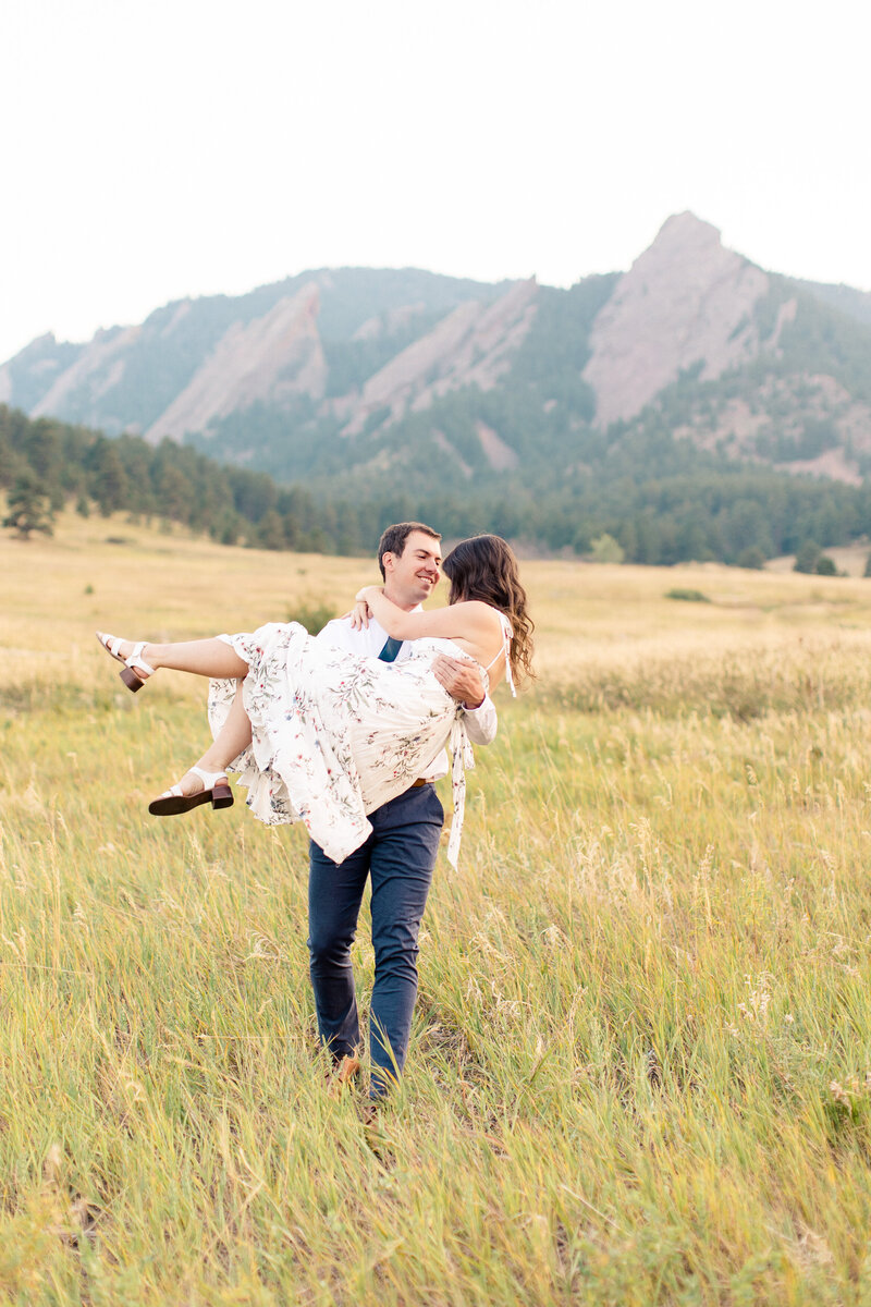 Boulder-Engagement-Session-Taylor-Nicole-Photography-11