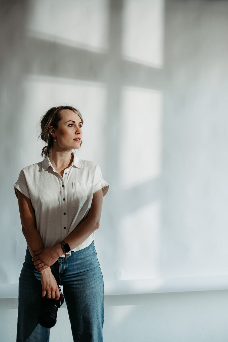 Adél Homolková portrétní fotografka Praha