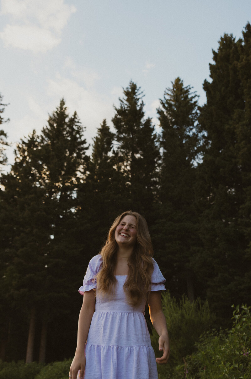 cinematic-lantern-forest-lake-portrait-session-judith-photo-co-89