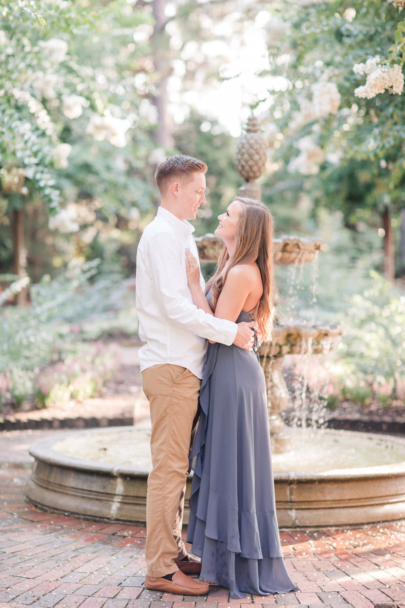 Jennifer B Photography-Sandhills Gardens-Caleb & Laura-Engagement Session-2019-0006