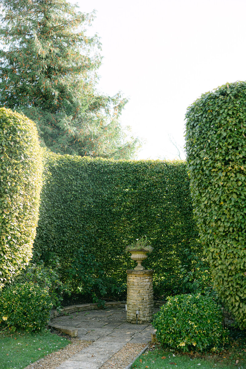 Hyde-House-Wedding-Photographer-Cotswolds-23