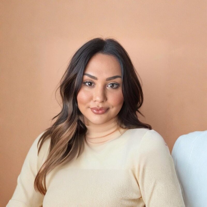 Brandie Carlos is a born and raised in East Los Angeles serial entrepreneur, online business expert, and mental health advocate