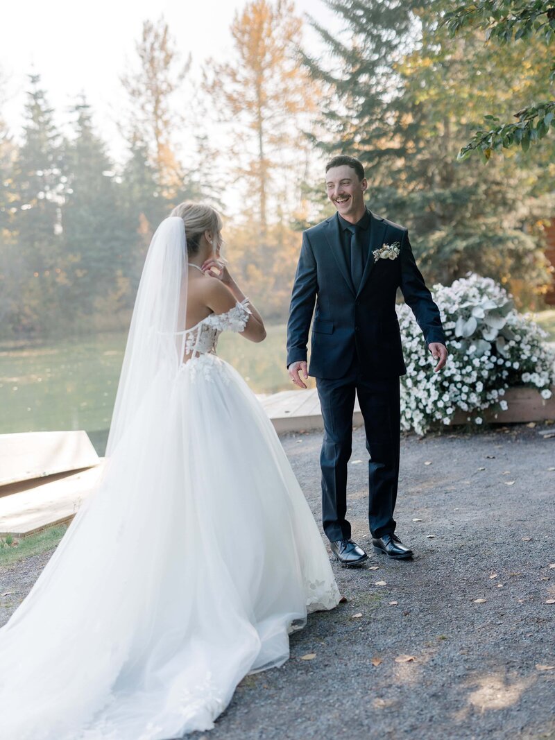 Edmonton Wedding Photos - Pine and Pond Wedding Venue (49)