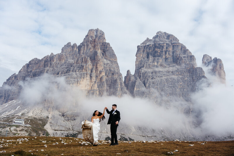 Couple eloping at Tre Cime
