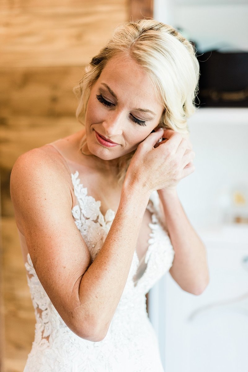 Bloomington_Indiana_The_Wilds_Wedding_Event_Chic_Barn_Weddings_346