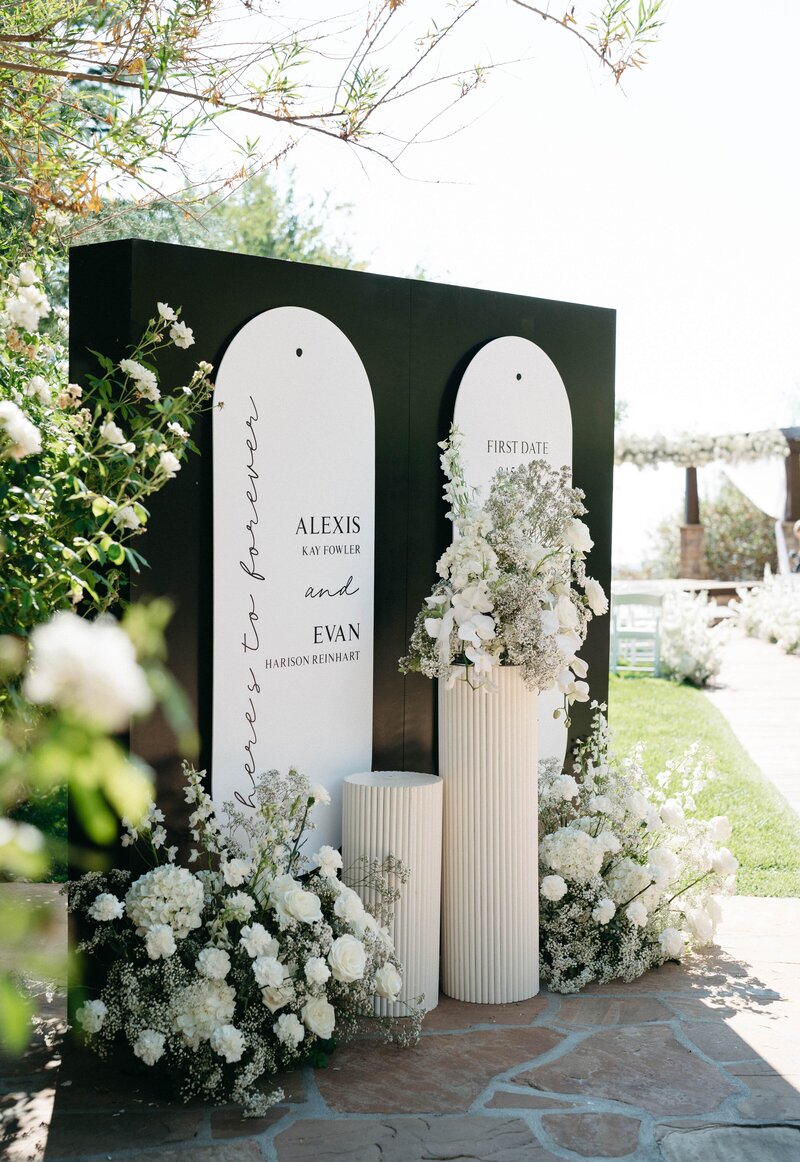 Serendipity Oak Glen Wedding-5-min