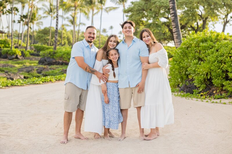 Big Island family photographers - family of 5