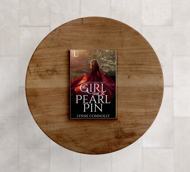 fresh-look-editorial-author-edit-book-the_girl_with_the_pearl_pin-Lynne-Connolly