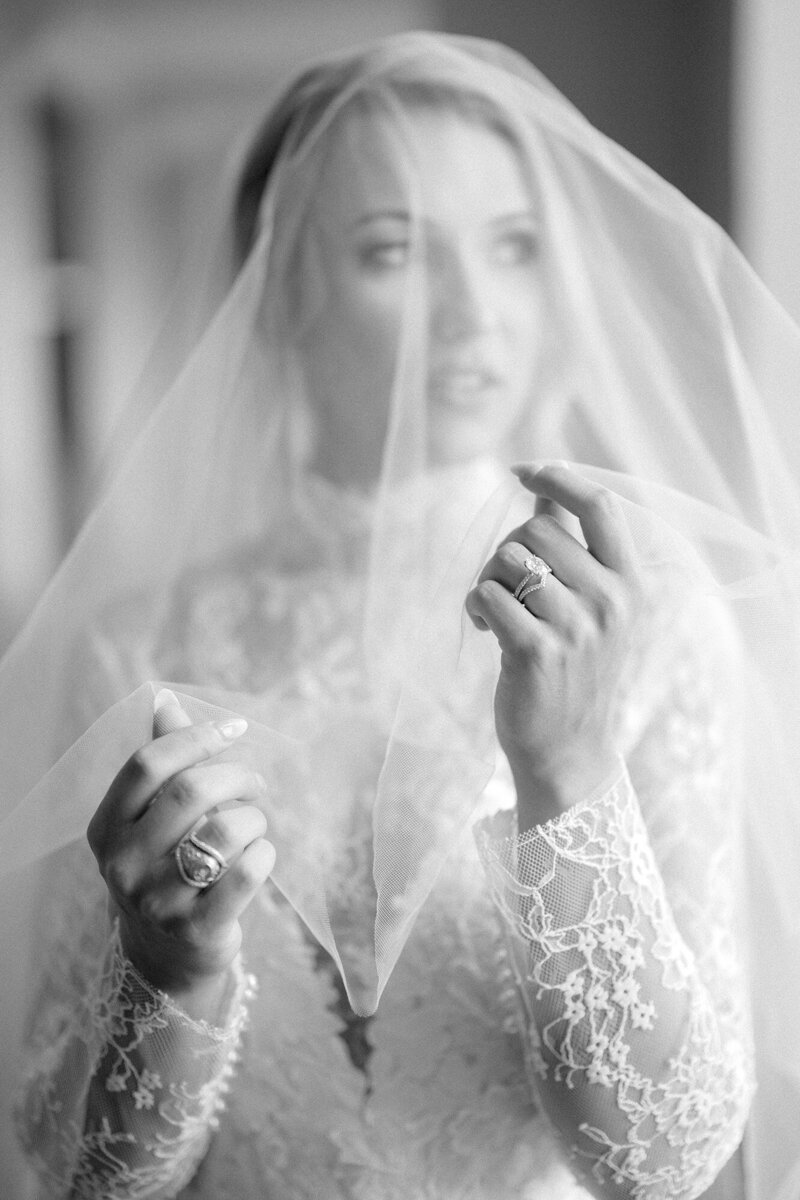 bride portrait captured by David Truong Photography with Nardo wedding dress