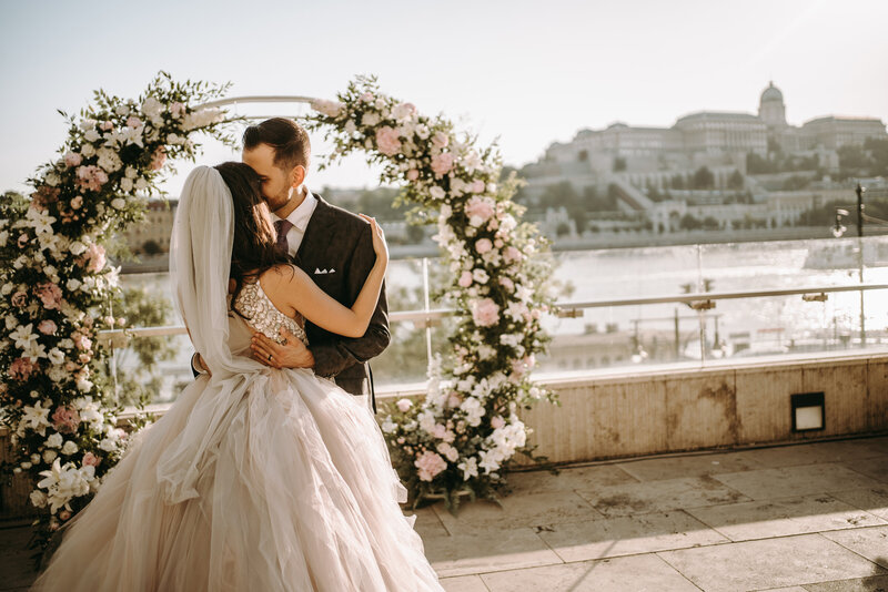 A Budapest Wedding couple at the Marriott Hotel in Budapest