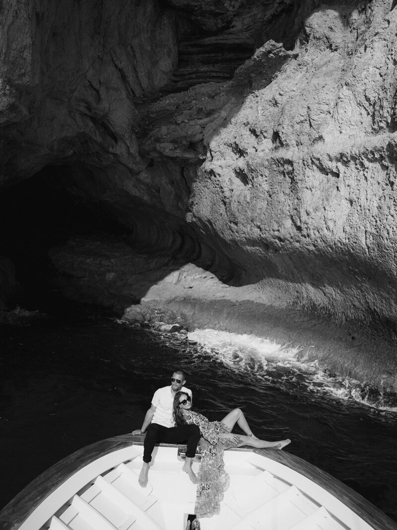 Bre-Jane-Photography-Alyssa-Dan-Positano-Italy-Wedding-Capri-Boat-Day71_websize