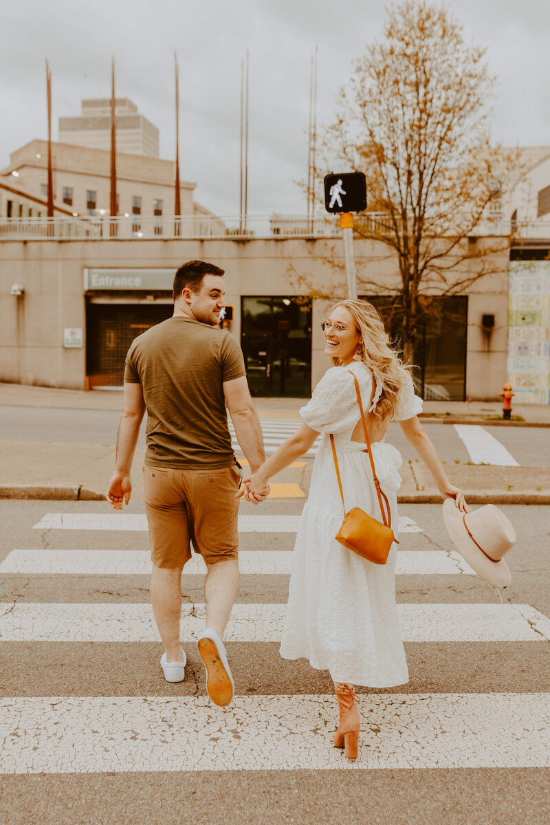 nashville tennessee engagement photos by madison delaney photography-35