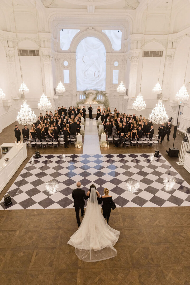 Maison Principale Luxury Wedding | Montreal editorial wedding photographer