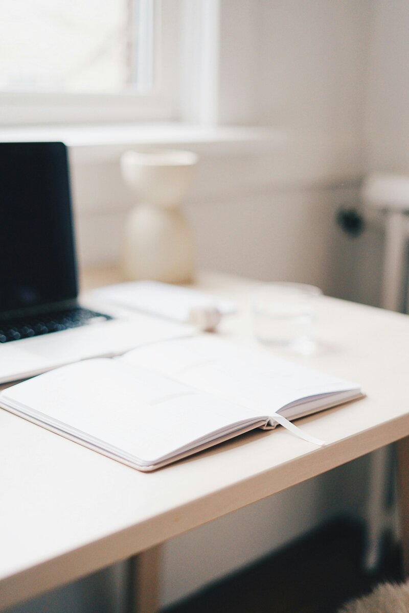 Showcasing a modern laptop desk setup, representing Creative Dynamics’ virtual services. Our Canadian virtual assistants and online business managers provide holistic support, business coaching, and imposter syndrome coaching. Explore our VIP intensives, done-for-you services, and personalized coaching to elevate your business and personal growth. Photo courtesy of Unsplash.