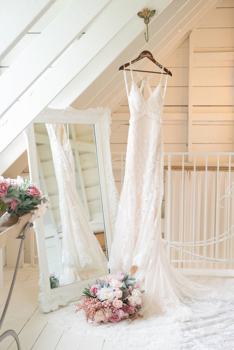 Colorado-Wedding-Photographer-Details-Elegant-Wildflower-Weddings-20