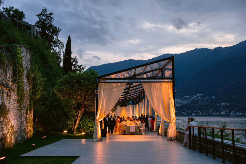 099-larissa-cleveland-modern-engaged-wedding-rain-juls-sharley-napa-195-larissa-cleveland-italy-lake-como-pliniana-wedding-shannon-leahy-FW8A9698
