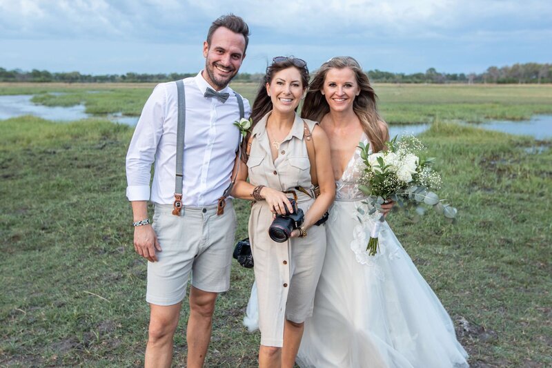 Juliet with bride and groom