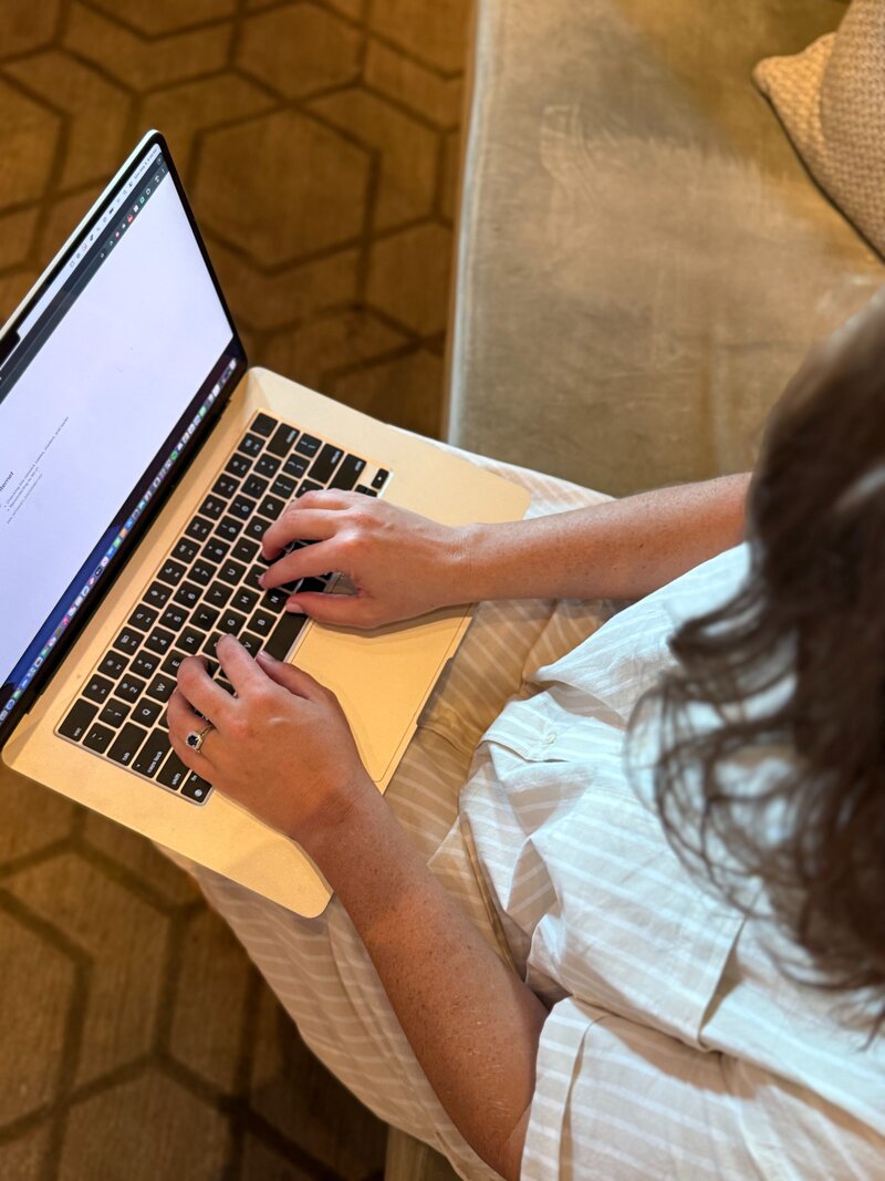 Learning how to use ChatGPT as a travel advisor