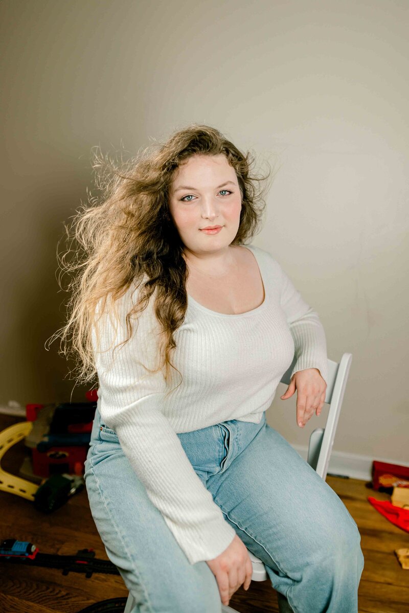 Portrait of Seattle Family Photographer Mercae