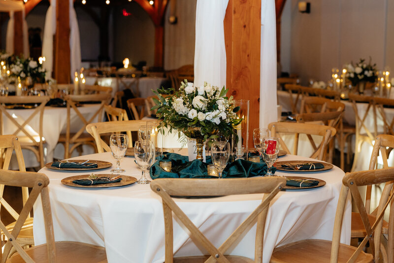 BENEATHTHESPRUCE-SOUTH-DAKOTA-WEDDING-PHOTOGRAPHER-AND-VIDEOGRAPHER-7340