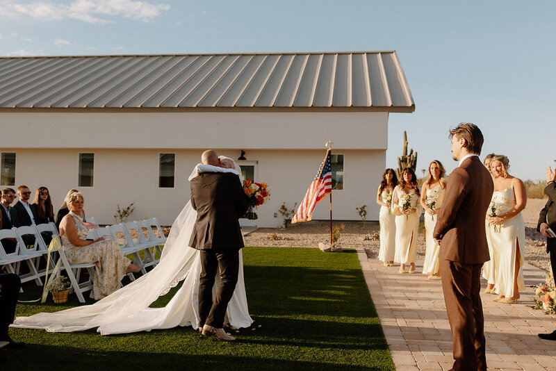 jami-oliver-wedding-preview-taylorraephotofilm-88