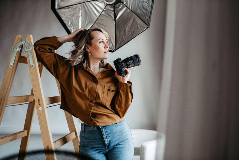 Adéla Homolková profesionální fotografka Praha