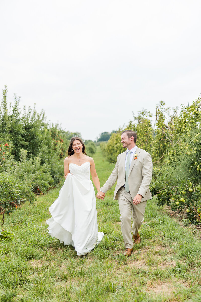 Bride + Groom Portraits - Mason Wedding - by Robin Skievaski Photography -_-118