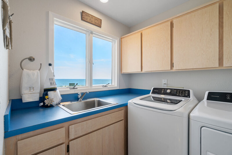 Lincoln City, Oregon Real Estate Photographer