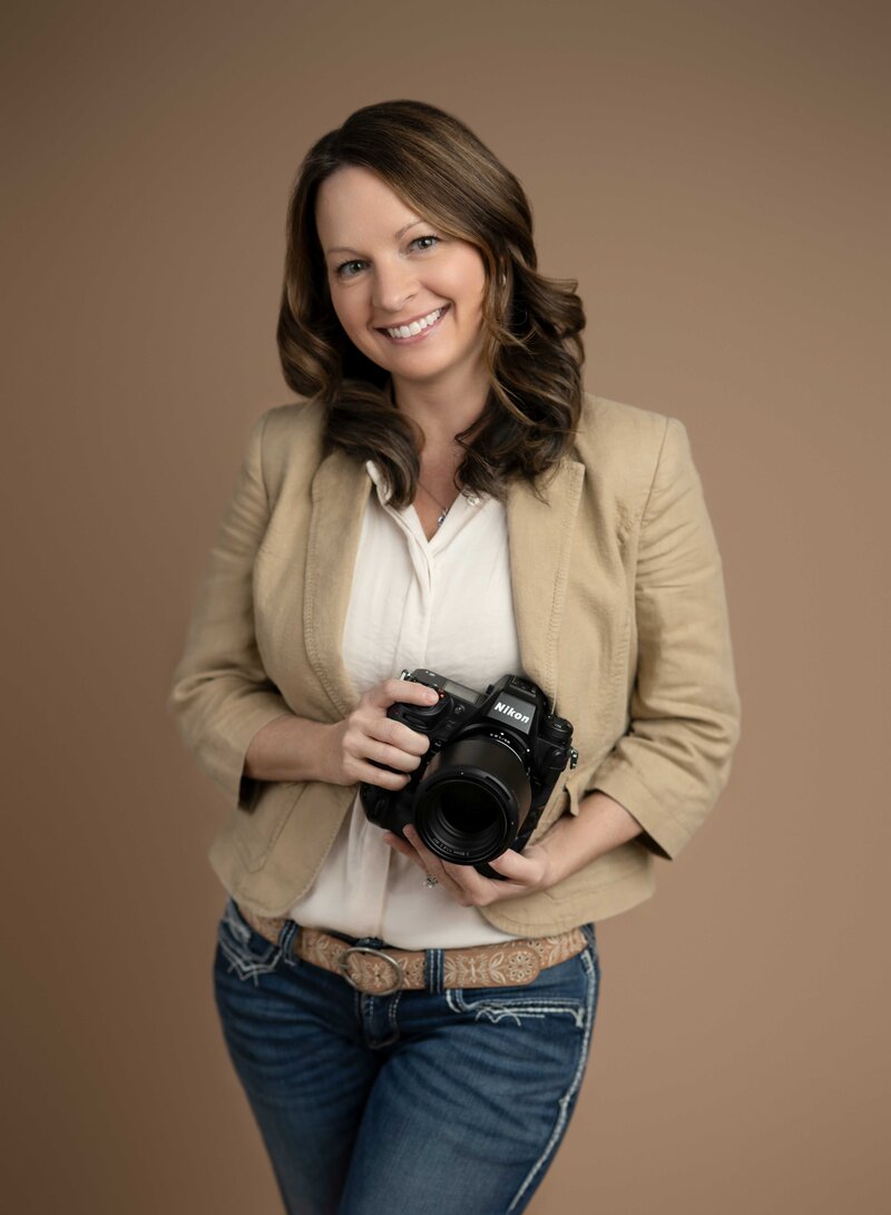 Atlanta Family & Maternity Photographer branding headshot