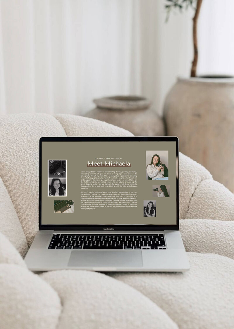 Custom website and branding for a photographer based in Southern California.