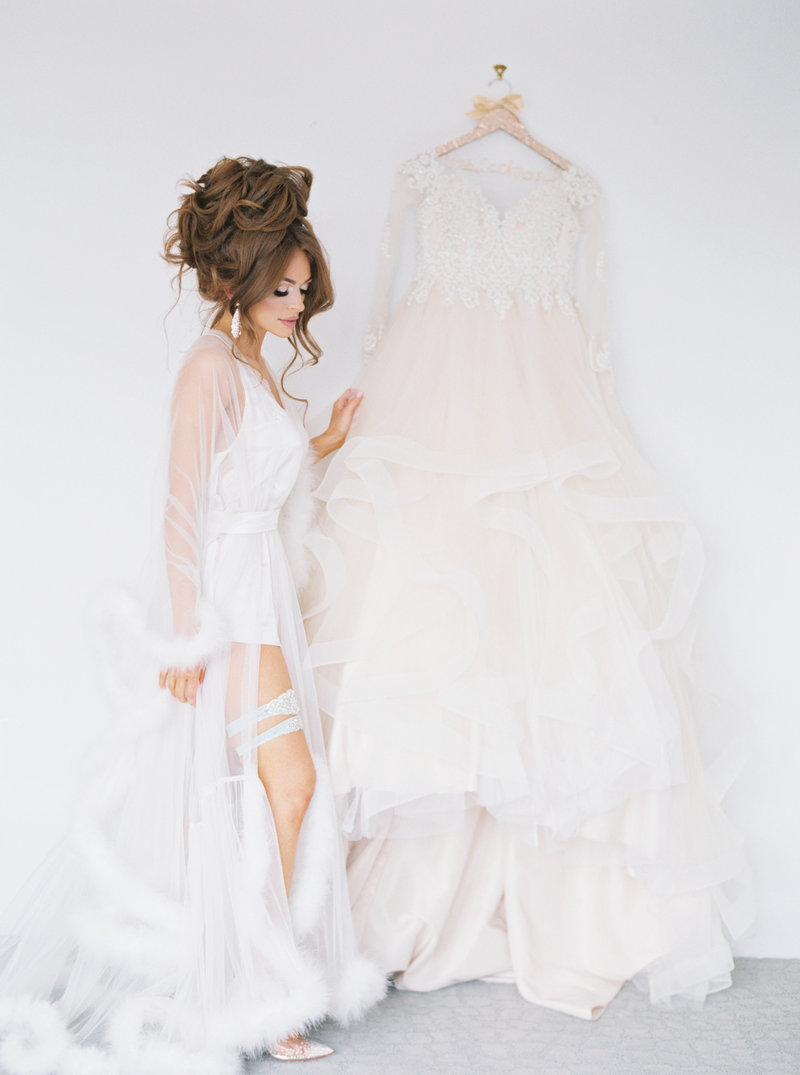 Ashley Rae Photography - Luxury bride robe