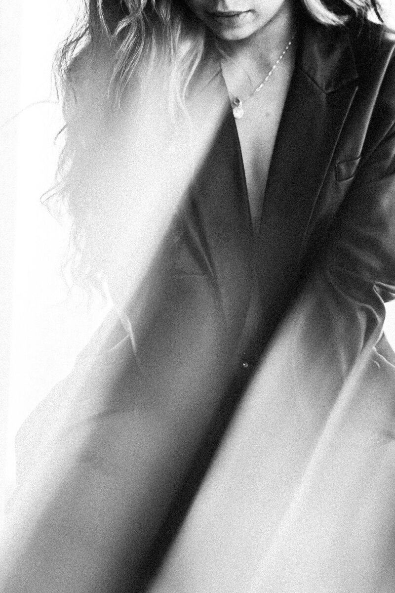 Refined artistic photo with a balance of light, texture, and mood.