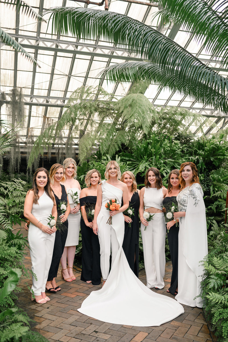 garfield-park-conservatory-chicago-wedding-the-paper-elephant-0012