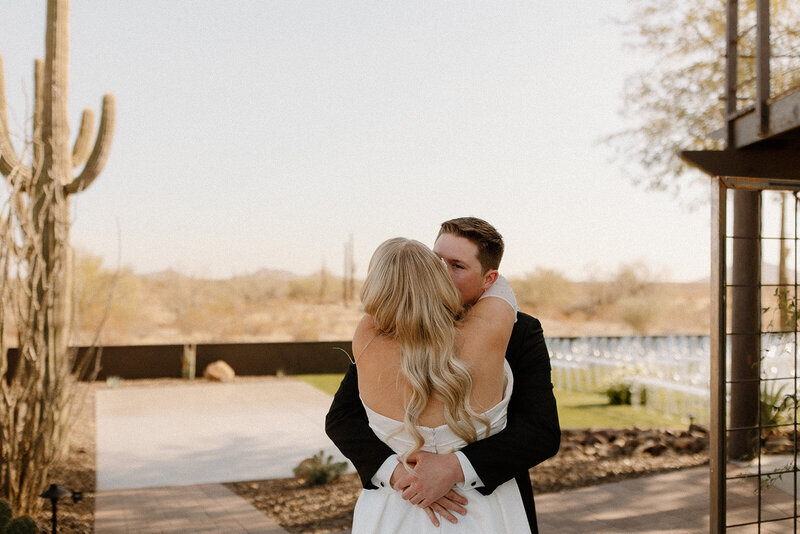 kelsey-kohl-wedding-preview-taylorraephotofilm-34