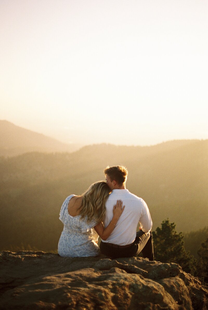 shenandoah-national-park-engagement-photos-on-35mm-film-11