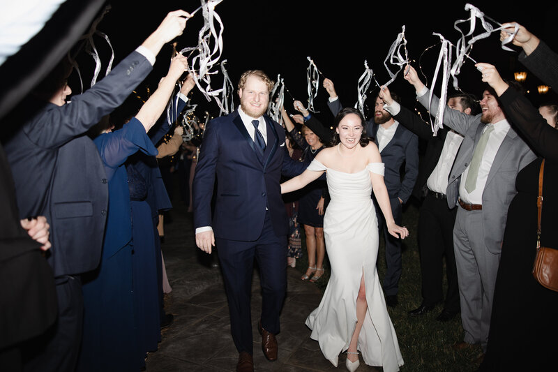 childress-vineyard-wedding-sendoff