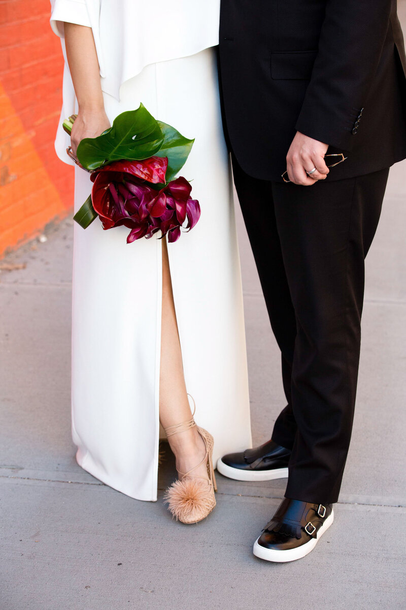 Fashionable elopement couple in DUMBO