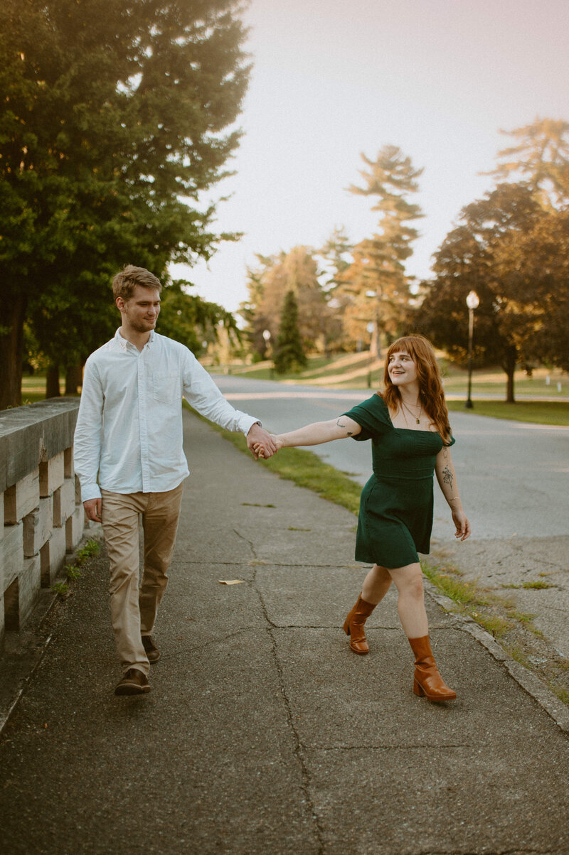 Kalee & Kyle garfield park engagement session29