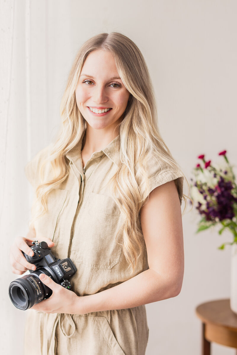 Behind the scenes of Bree Stewart, owner of Lens Love Photography, capturing a session — Pittsburgh photographer for families, seniors, and weddings.
