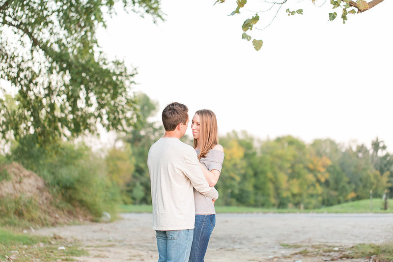 Engagement-Session-Golden-Downtown-Louisville-Kentucky-Photo-by-Uniquely-His-Photography142