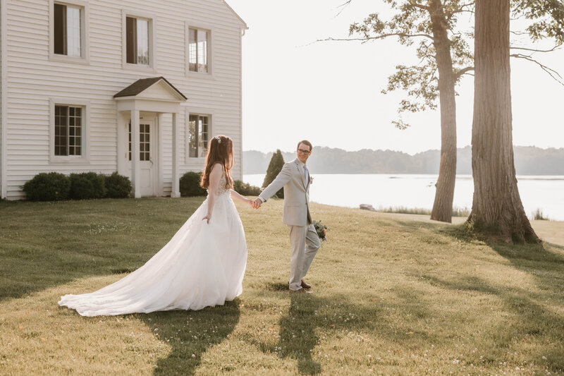 59-Makayla and Phillip - Wedding - Ann Arbor Michigan Photographer - Waldenwoods Howell