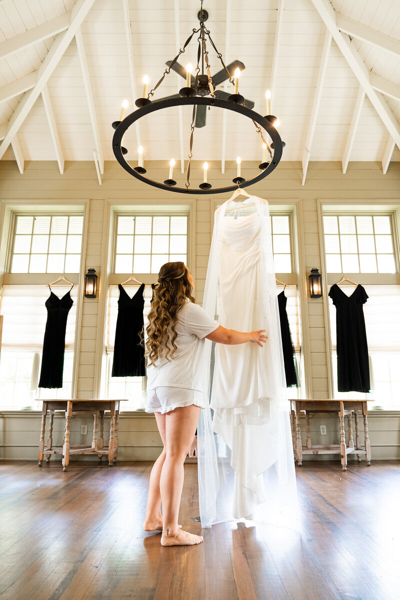 True to color professional wedding photographer located in St Simons Island , Jekyll Island, St Marys Georgia, Kingsland Georgia, Yulee Florida, Fernandina Florida & Amelia Island Florida
