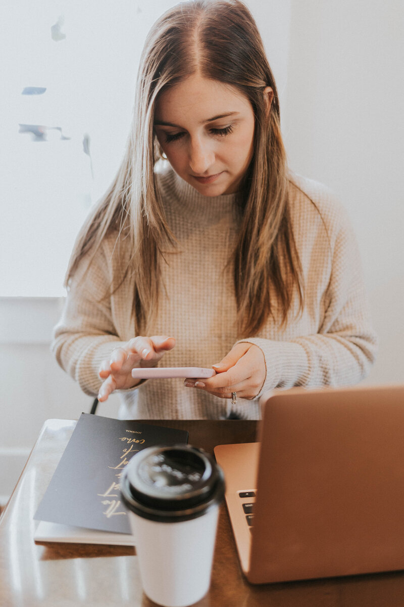 Aubree-Malick-Coach-WAHM-SAHM-Freelancing4