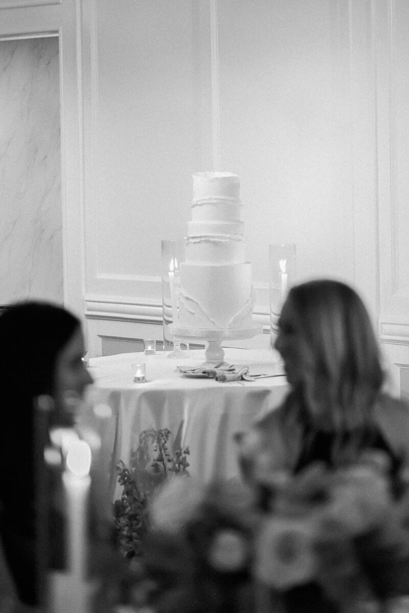 Wedding cake at Las Vegas wedding reception
