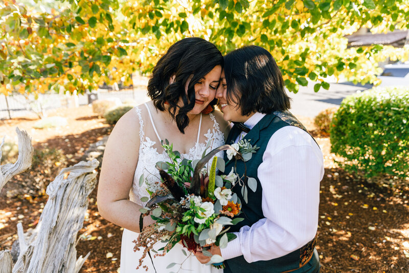 Intimate-Backyard-Bend-Oregon-LGBTQ+-wedding-3