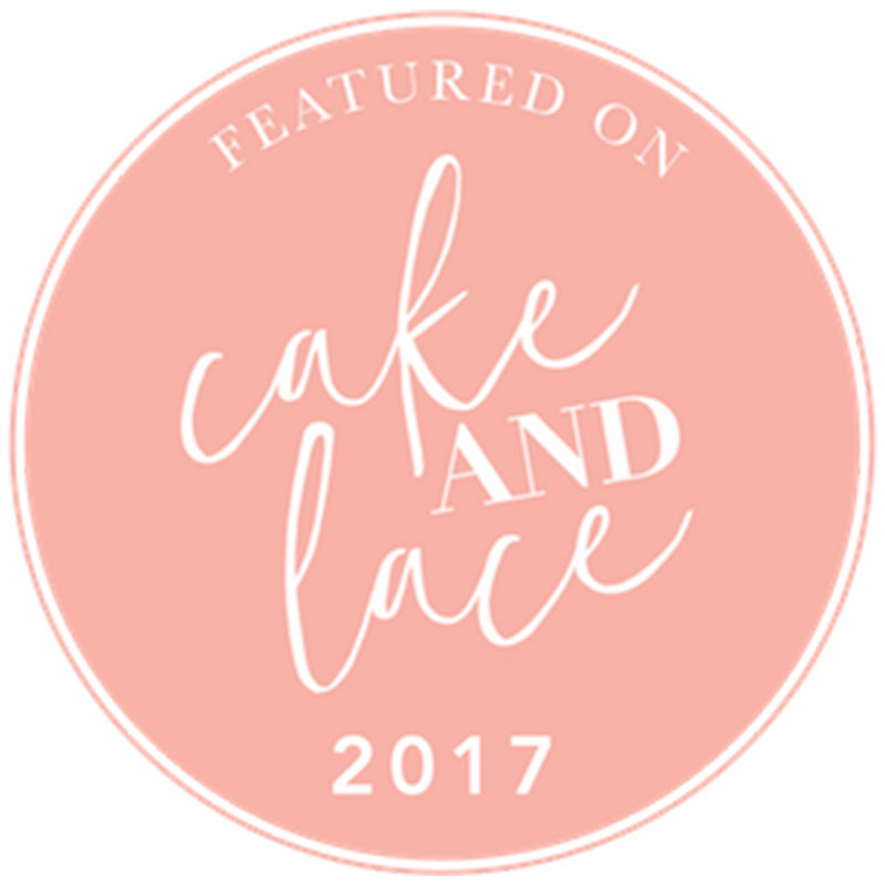 Cake_and_lace_blog_badge-big