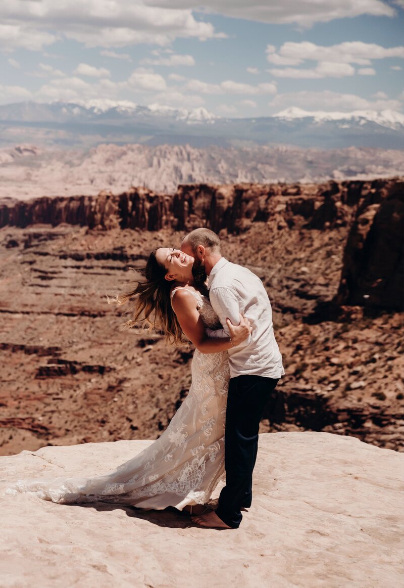 Utah Wedding Photographer | Zion Red Rock | First Look