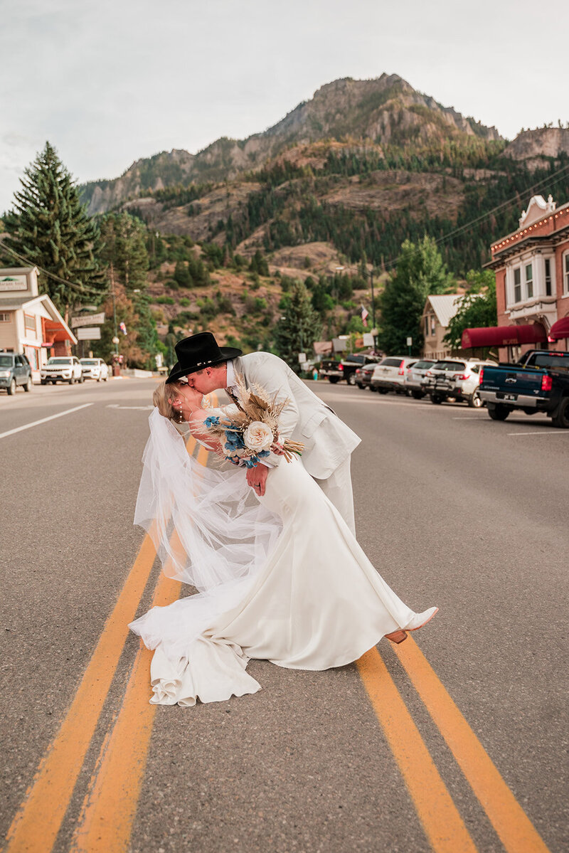 beaumont-hotel-wedding-ouray_1120_websize